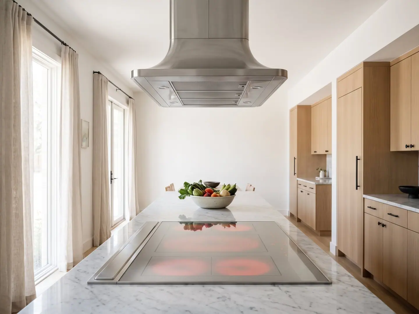Cooktops & ventilation — Induction, gas, downdraft, hoods